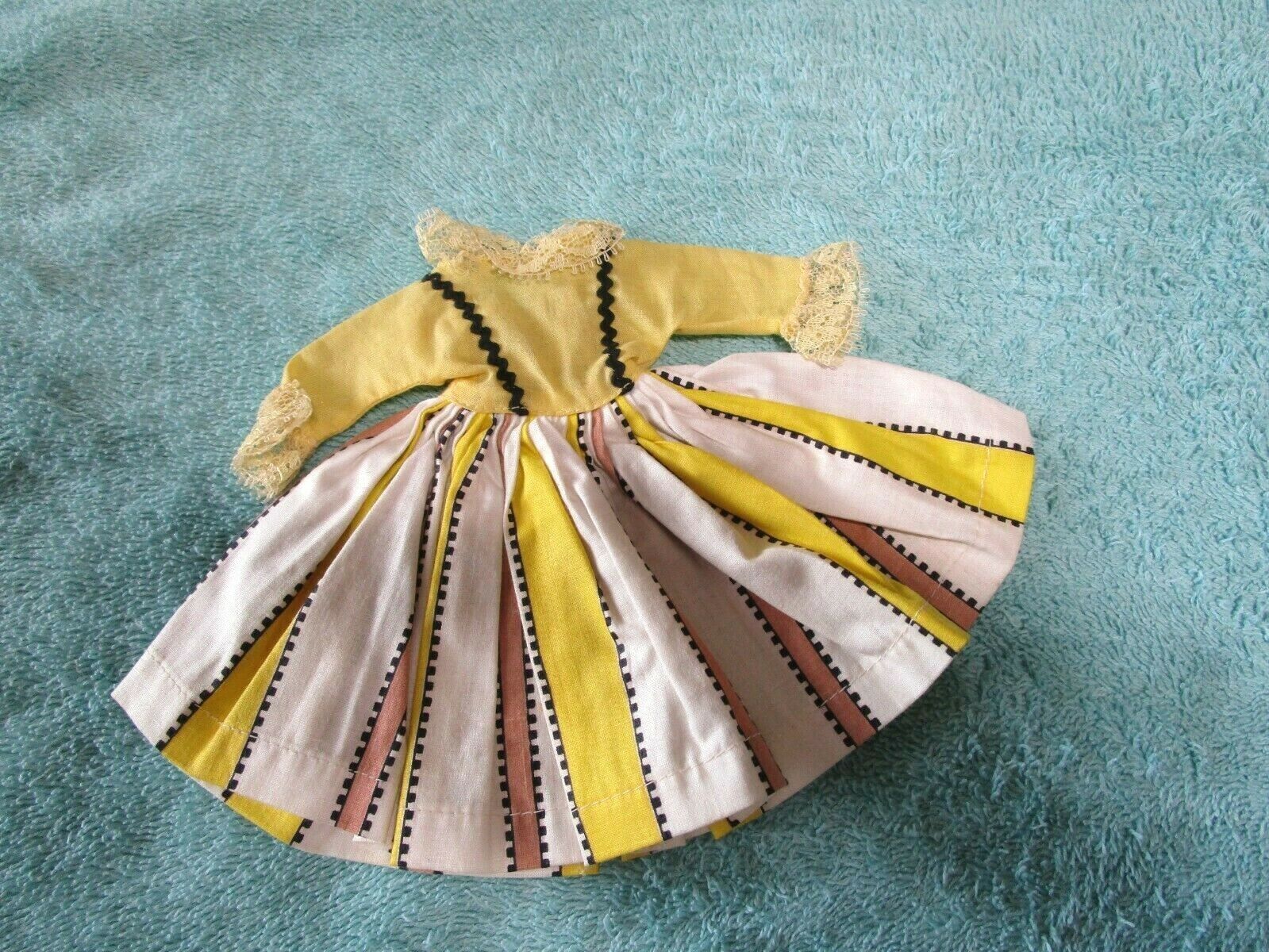 10” Miss Nancy Ann Tagged Original Outfit Yellow Striped Dress Fits 10 Revlon